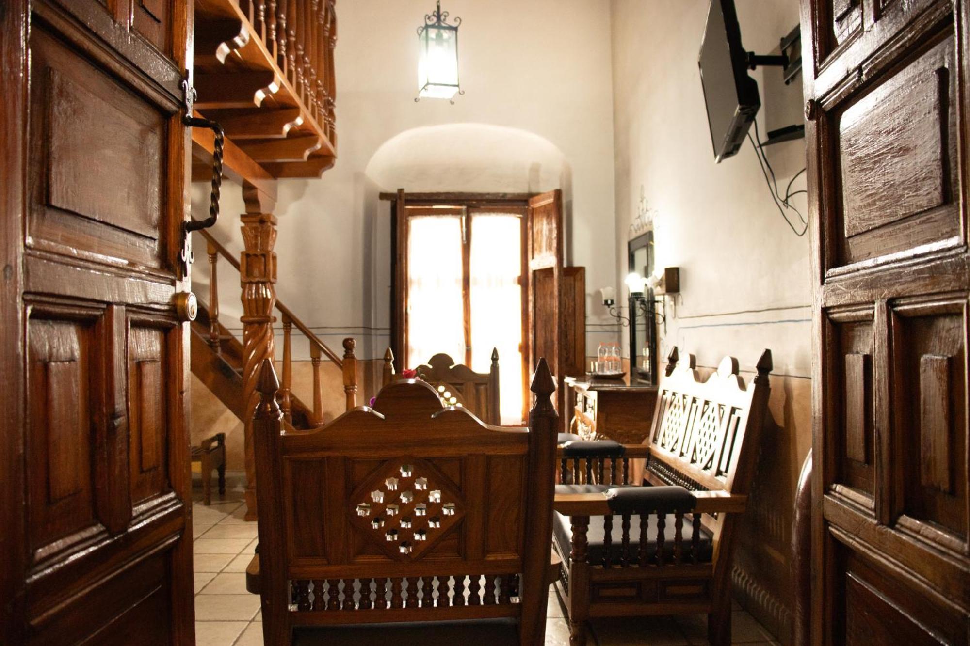Hotel Los Escudos Pátzcuaro Extérieur photo