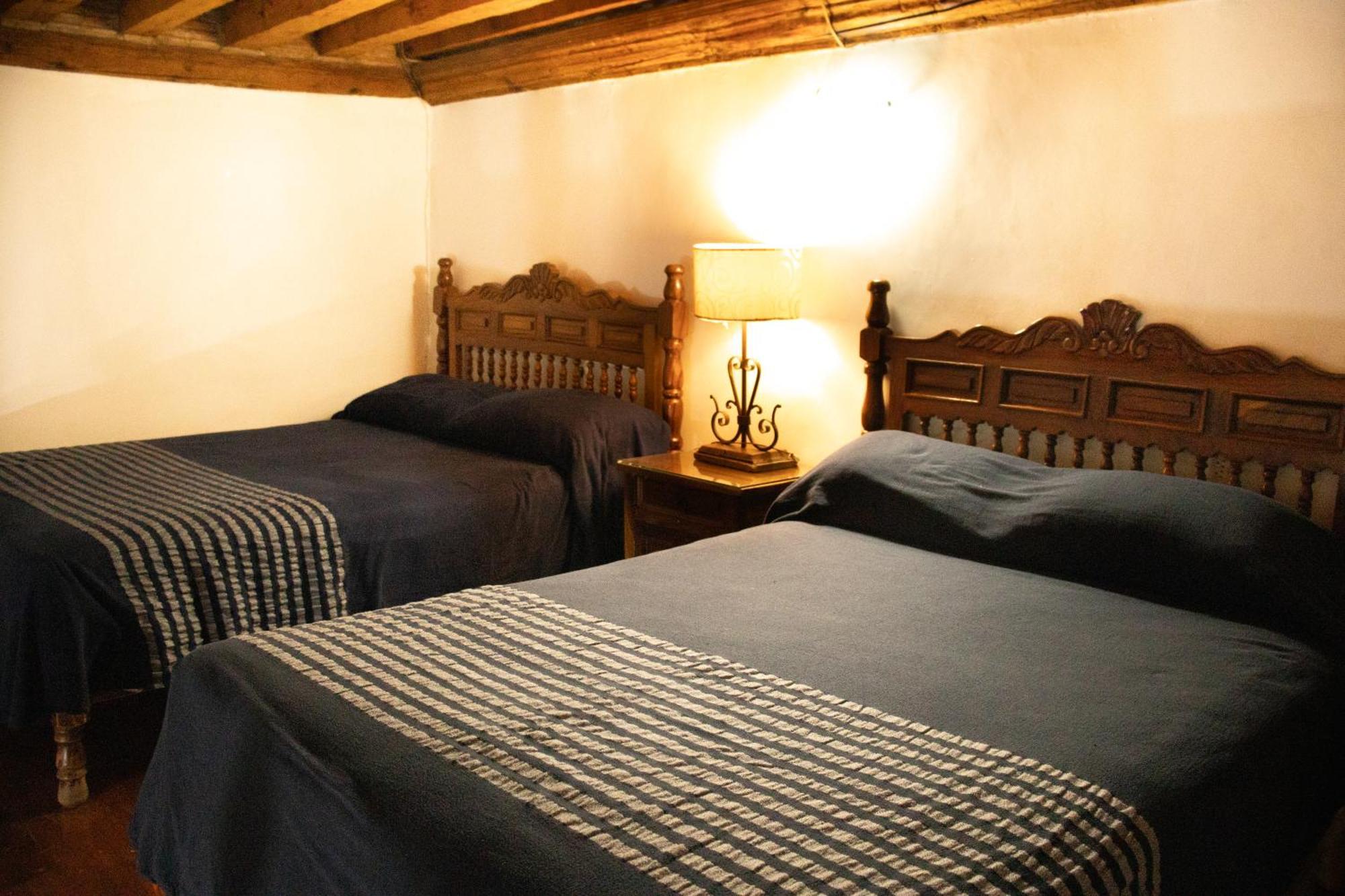 Hotel Los Escudos Pátzcuaro Extérieur photo